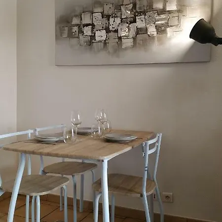 Studio Au Centre-ville De Apartment